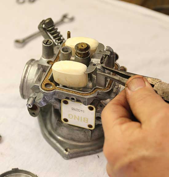 Rebuild BMW R75/5 Bing CV Carburetors Motorcycle Classics